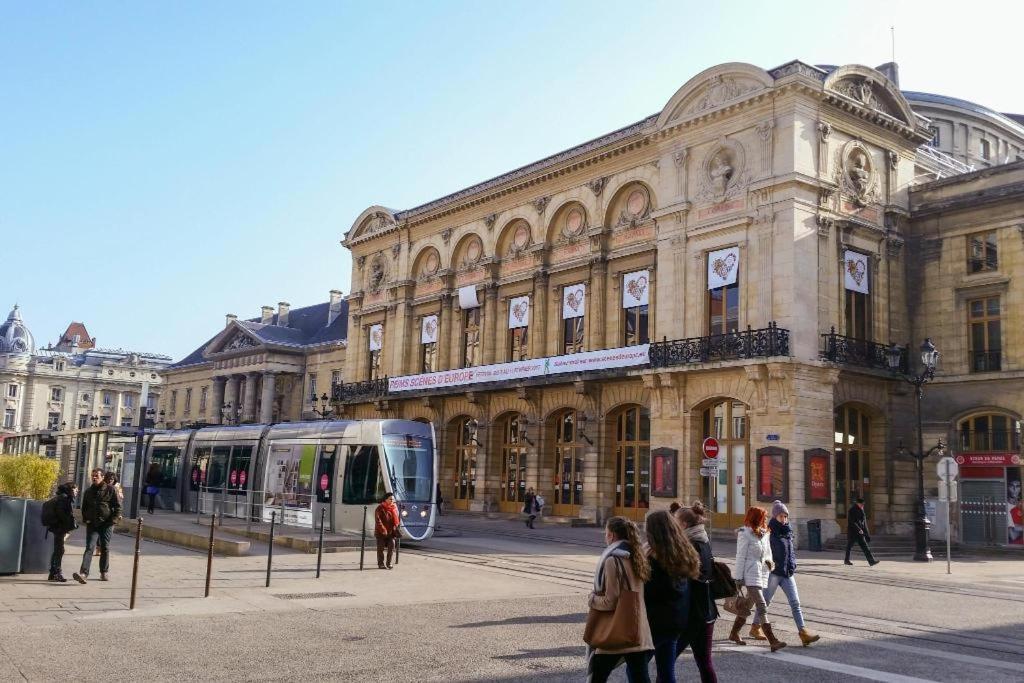Charmant Studio Proche Gare Centre, Centre Ville Et Lycee Roosevelt Reims Zewnętrze zdjęcie